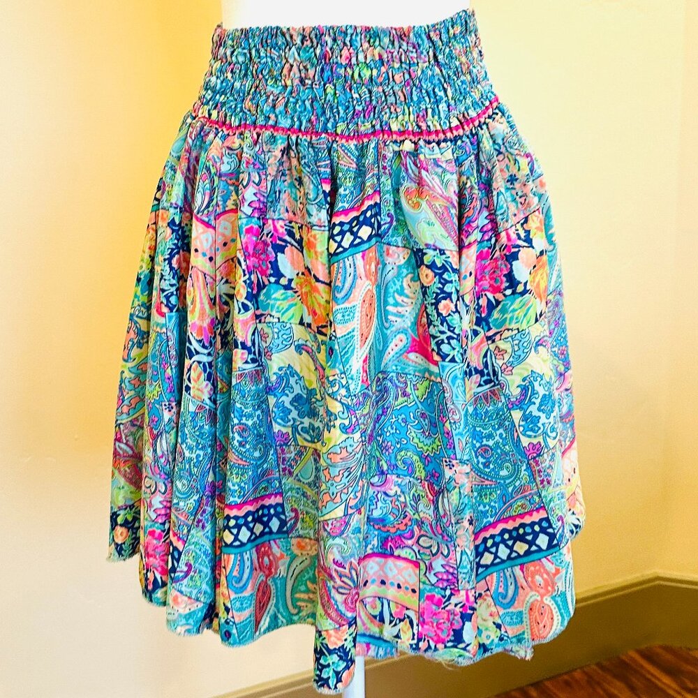 NWOT DEVI MINI SKIRT OS